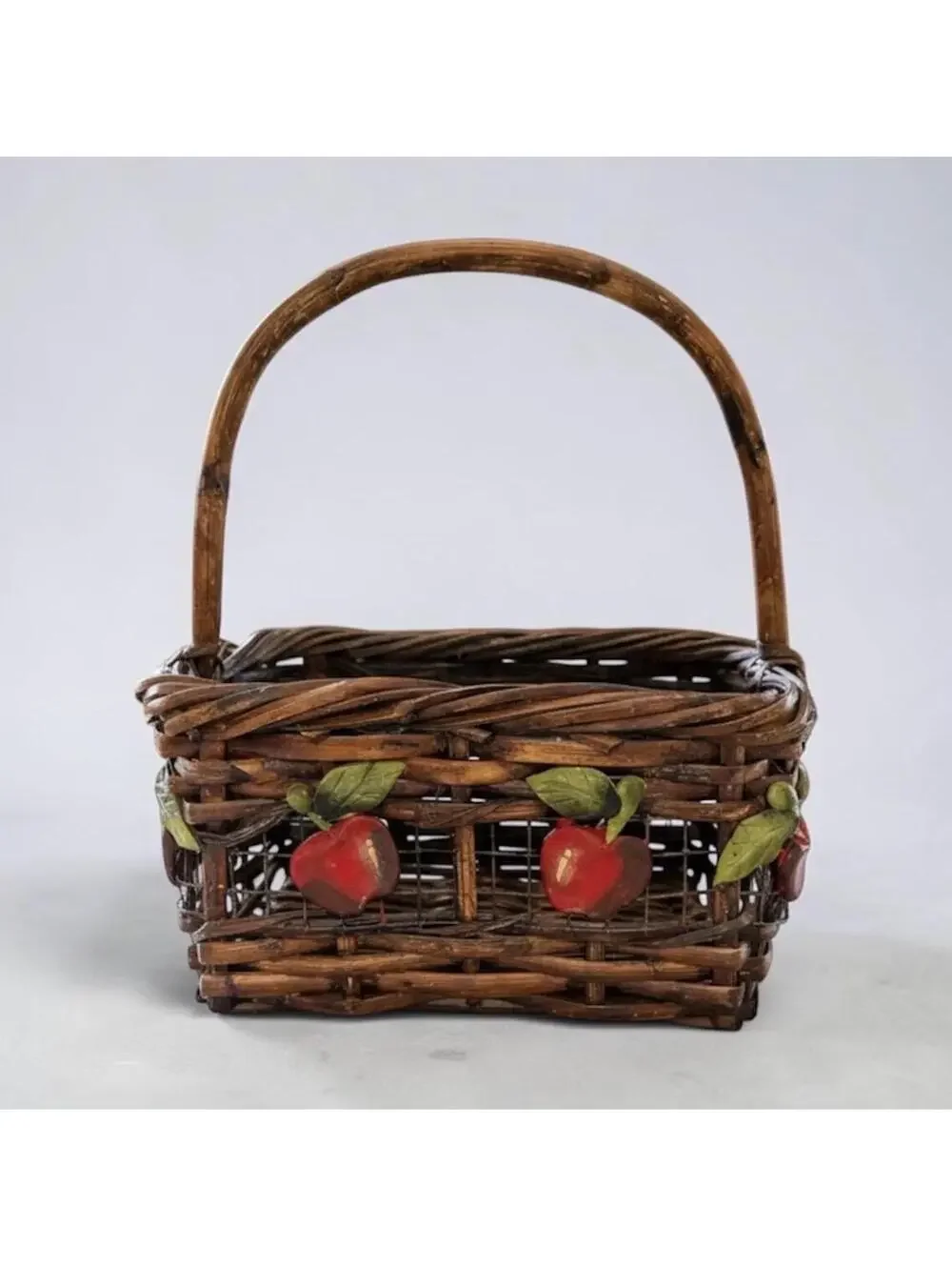 Farmhouse Apple Wicker Country Girl Fruit Basket